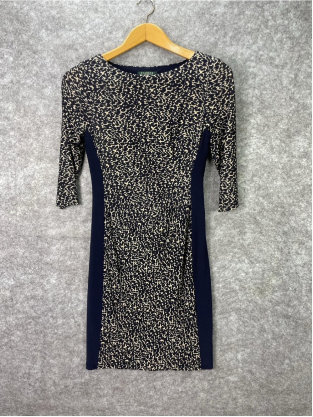 Lauren Ralph Lauren Dress Womens 6 Blue Animal Print 3/4 Sleeve Ruched Sheath